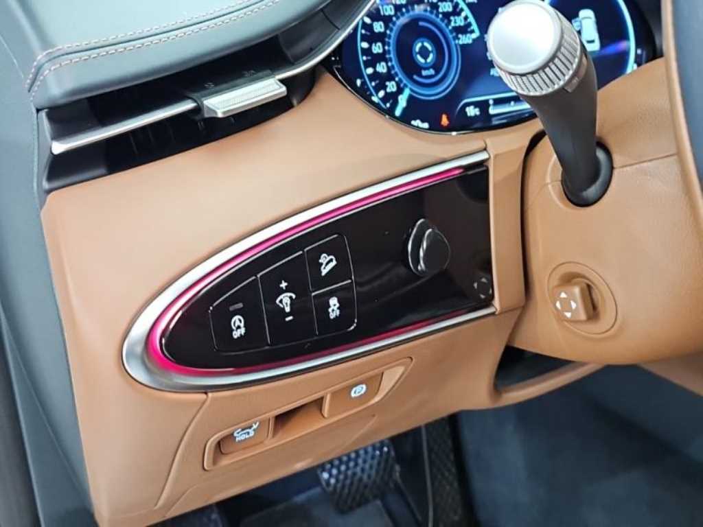 Genesis GV70 2021 Blanco - Importación desde Corea - HF Imports Iquique - Foto 16