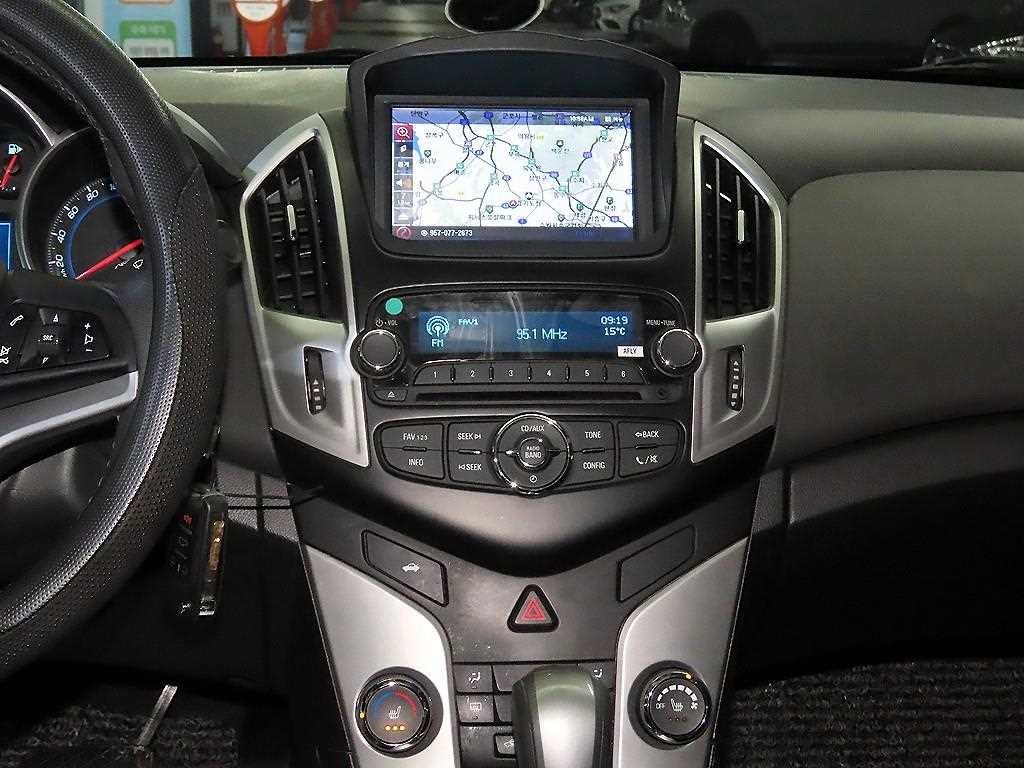 Chevrolet Cruise - Vista 11