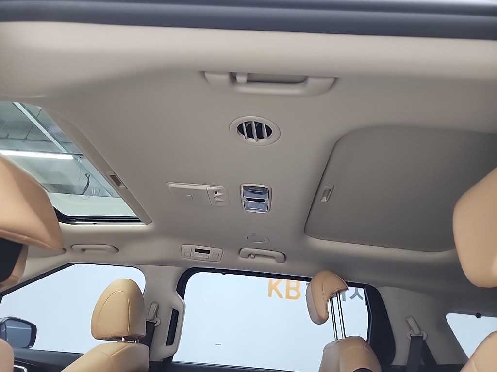 KIA Carnival 2023 Gris - Importación desde Corea - HF Imports Iquique - Foto 15