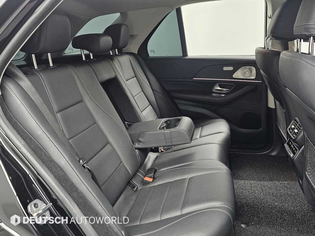 Mercedes Benz GLE Class - Vista 12