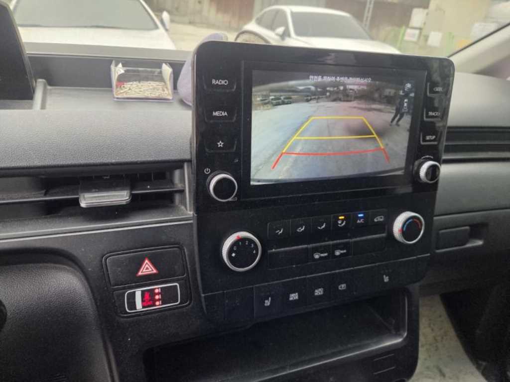 HYUNDAI Staria - Vista 7