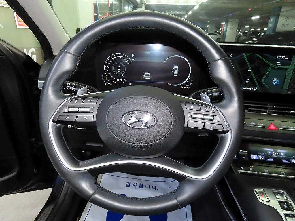 HYUNDAI Grandeur - Vista 8