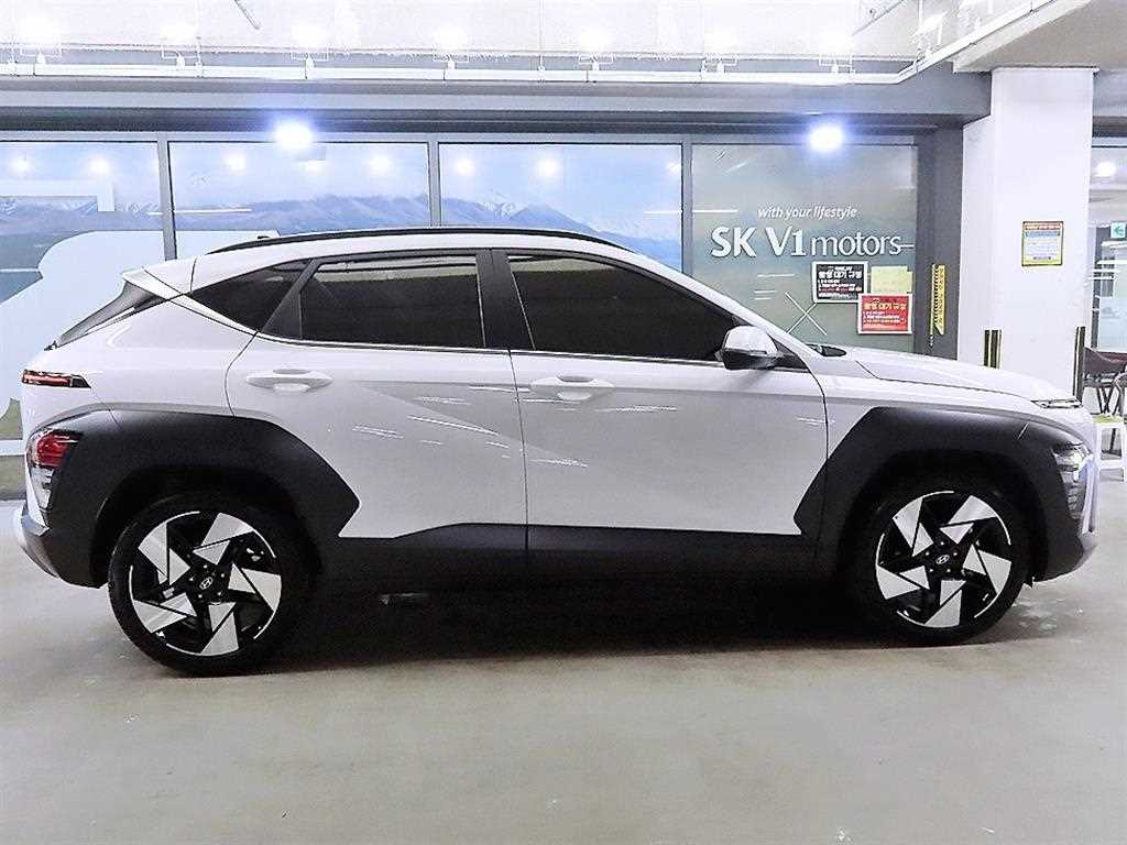 HYUNDAI Kona - Vista 3