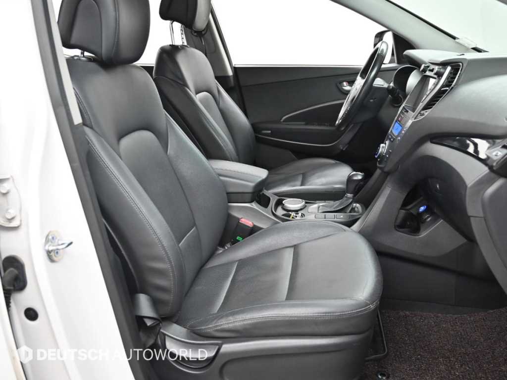 HYUNDAI Santa Fe - Vista 10