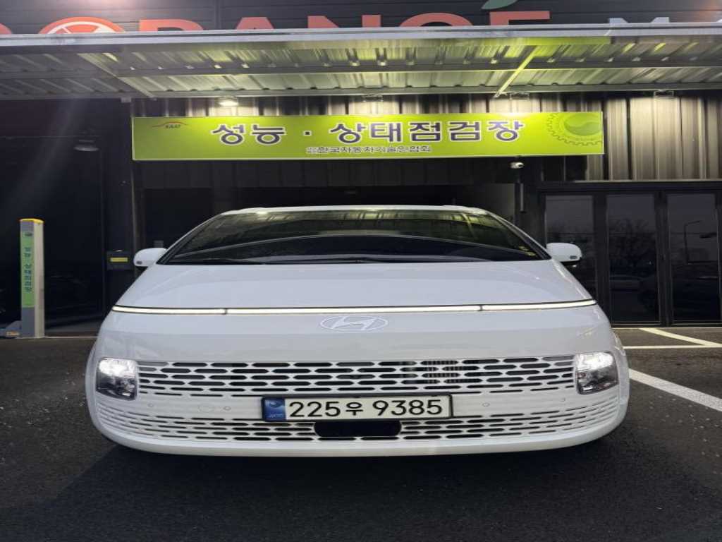 HYUNDAI Staria 2025 Blanco - Importación desde Corea - HF Imports Iquique - Foto 1