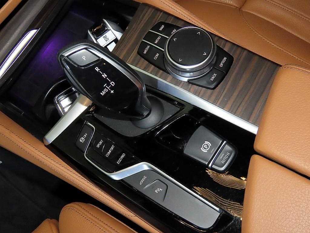 BMW 5 Series - Vista 12