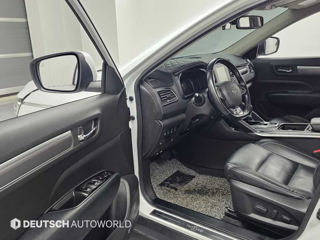 SAMSUNG QM6 - Vista 11