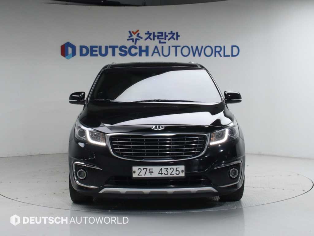 KIA Carnival - Vista 3