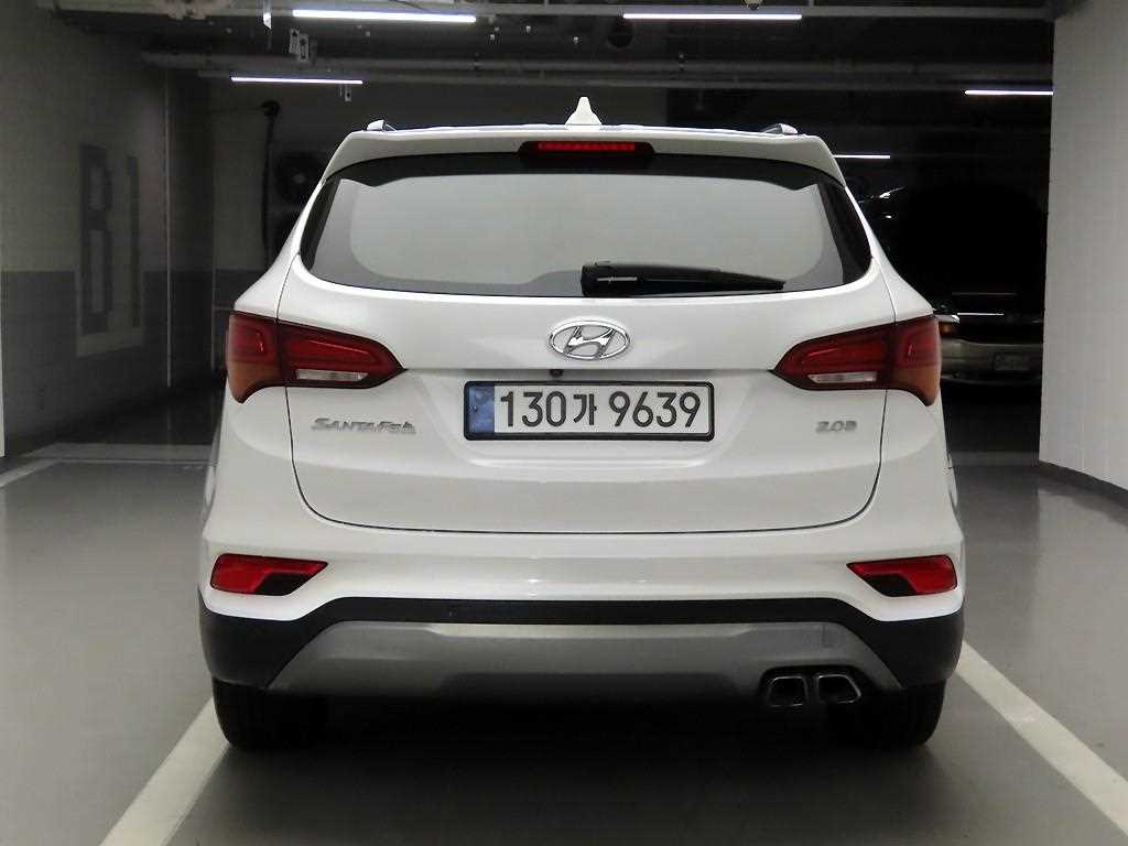 HYUNDAI Santa Fe - Vista 3