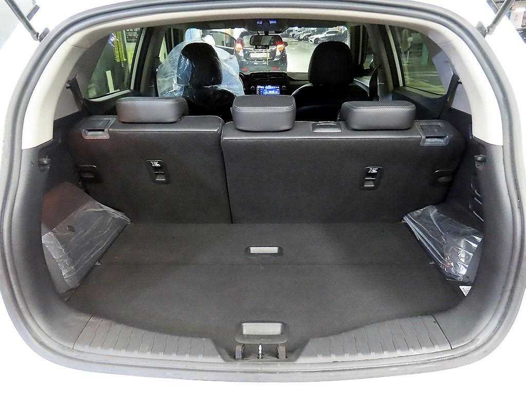 Ssangyong Tivoli 2020 Blanco - Importación desde Corea - HF Imports Iquique - Foto 17