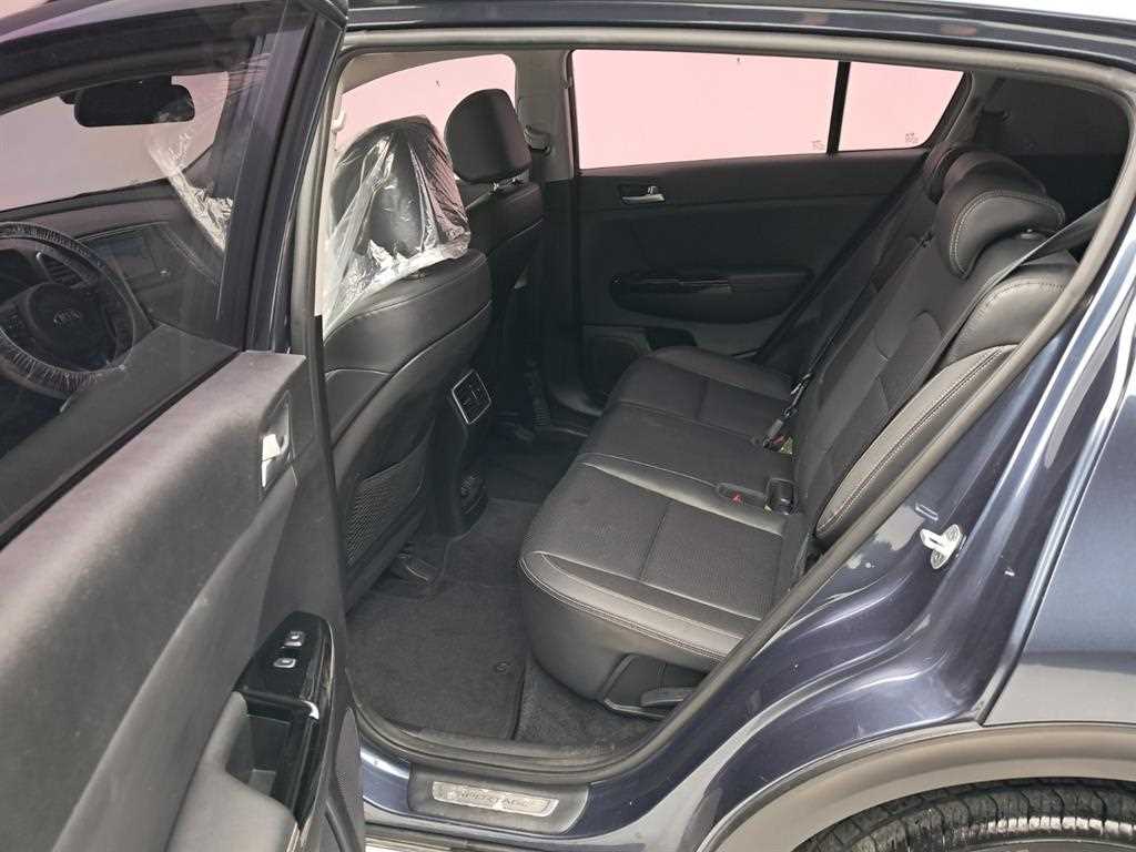 KIA Sportage - Vista 12