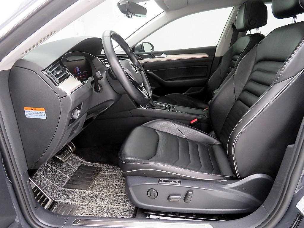 Volkswagen Arteon - Vista 7