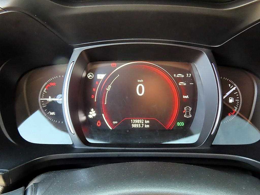 SAMSUNG QM6 - Vista 8