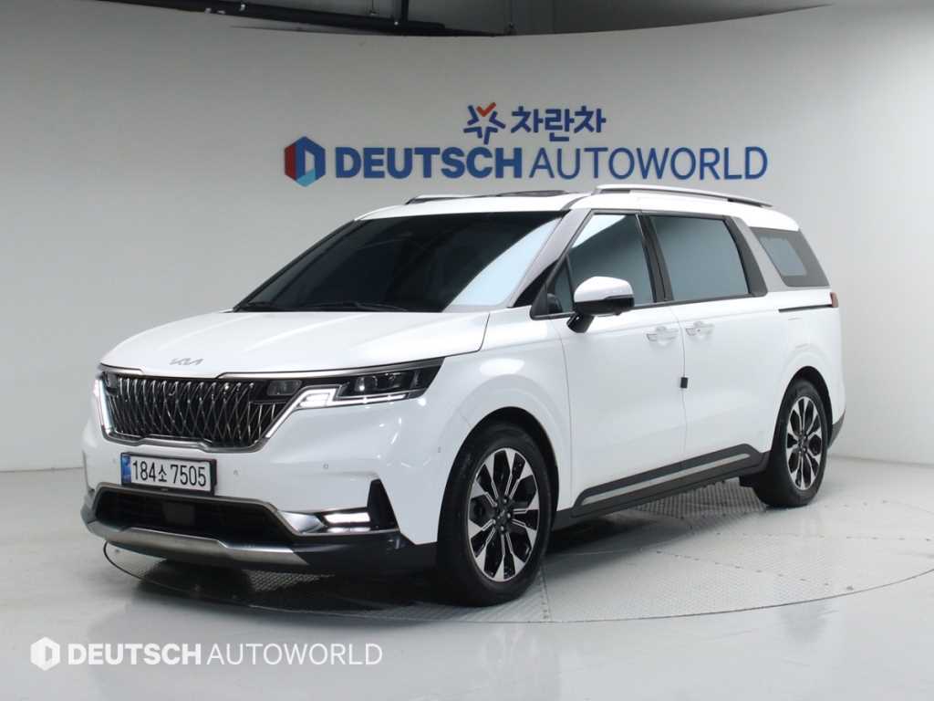 KIA Carnival 2023 Blanco - Importación desde Corea - HF Imports Iquique - Foto 1