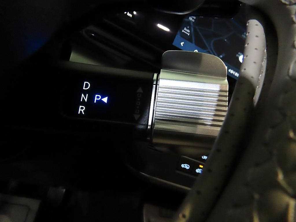 HYUNDAI Kona - Vista 12