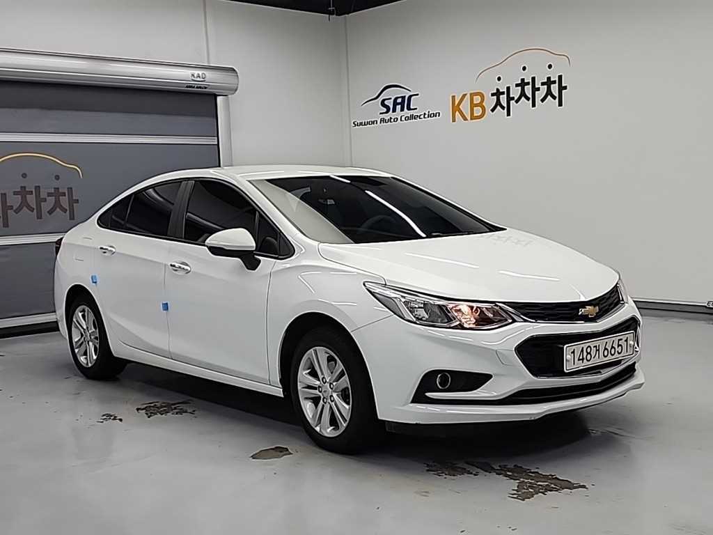 Chevrolet Cruise - Vista 4