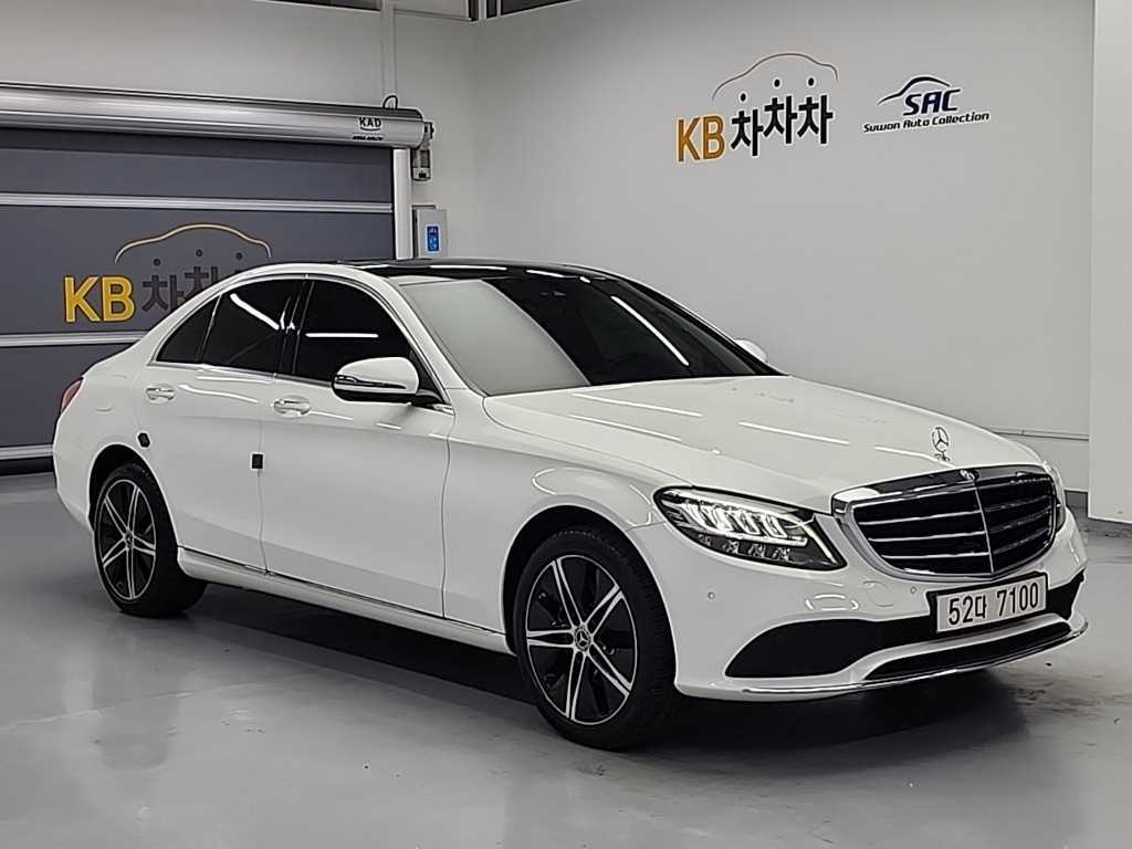 Mercedes Benz C Class - Vista 4