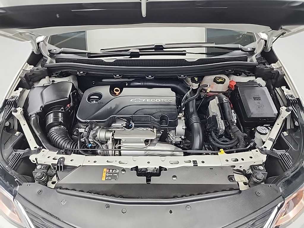 Chevrolet Cruise - Vista 5