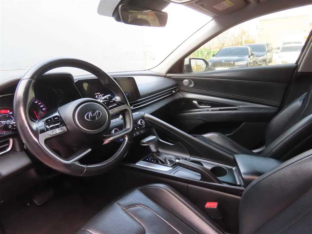 HYUNDAI Avante 2021 Blanco - Importación desde Corea - HF Imports Iquique - Foto 16