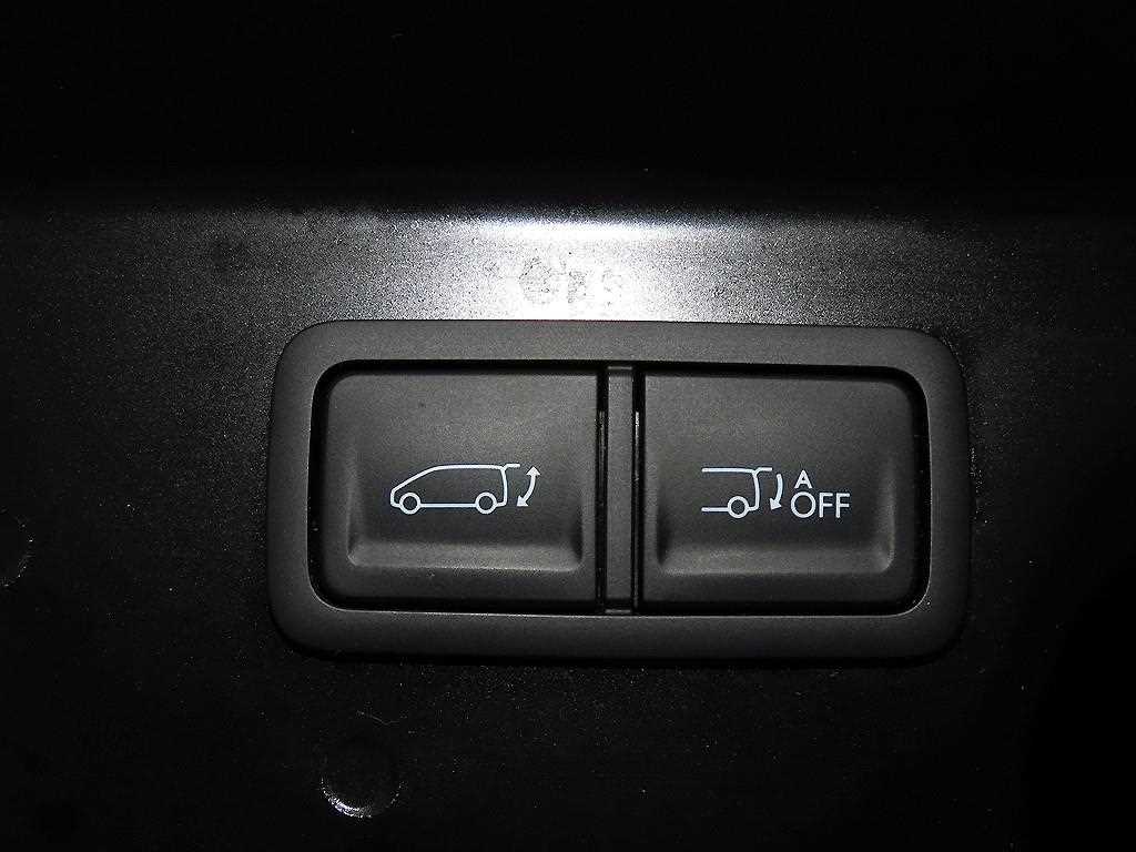 HYUNDAI Staria 2025 - Importación desde Corea - HF Imports Iquique - Foto 17