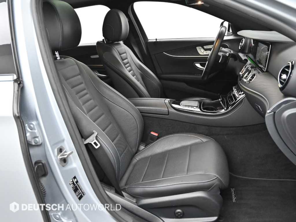 Mercedes Benz E class - Vista 10