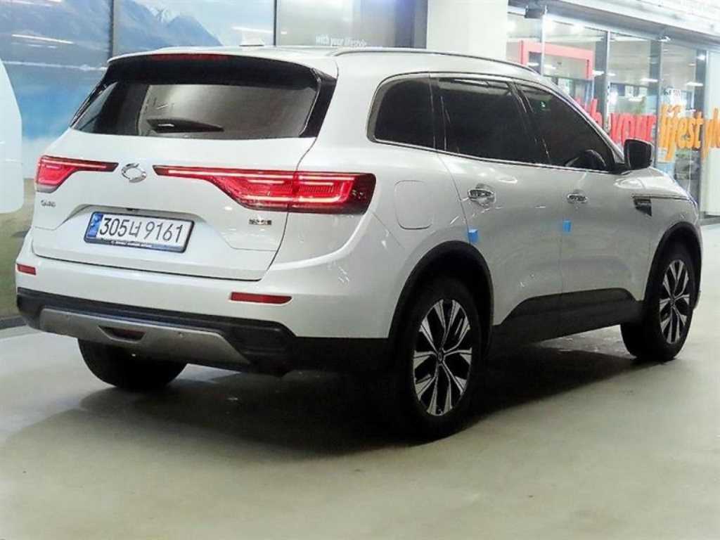 SAMSUNG QM6 - Vista 4