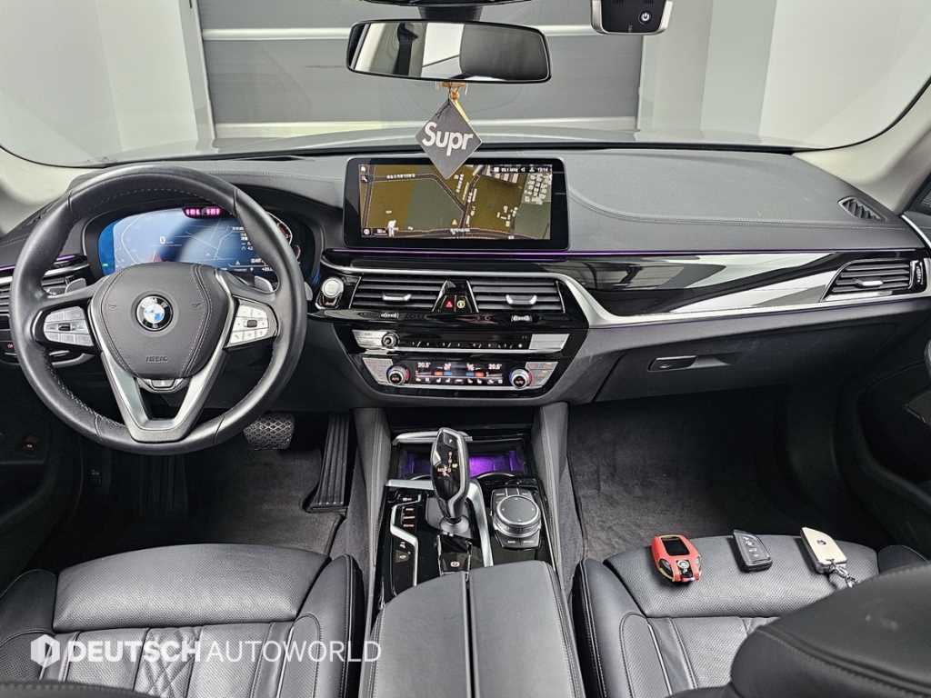 BMW 5 Series - Vista 7