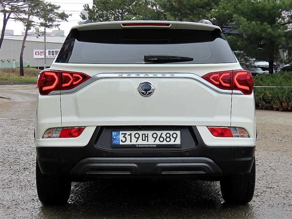 Ssangyong Korando - Vista 4