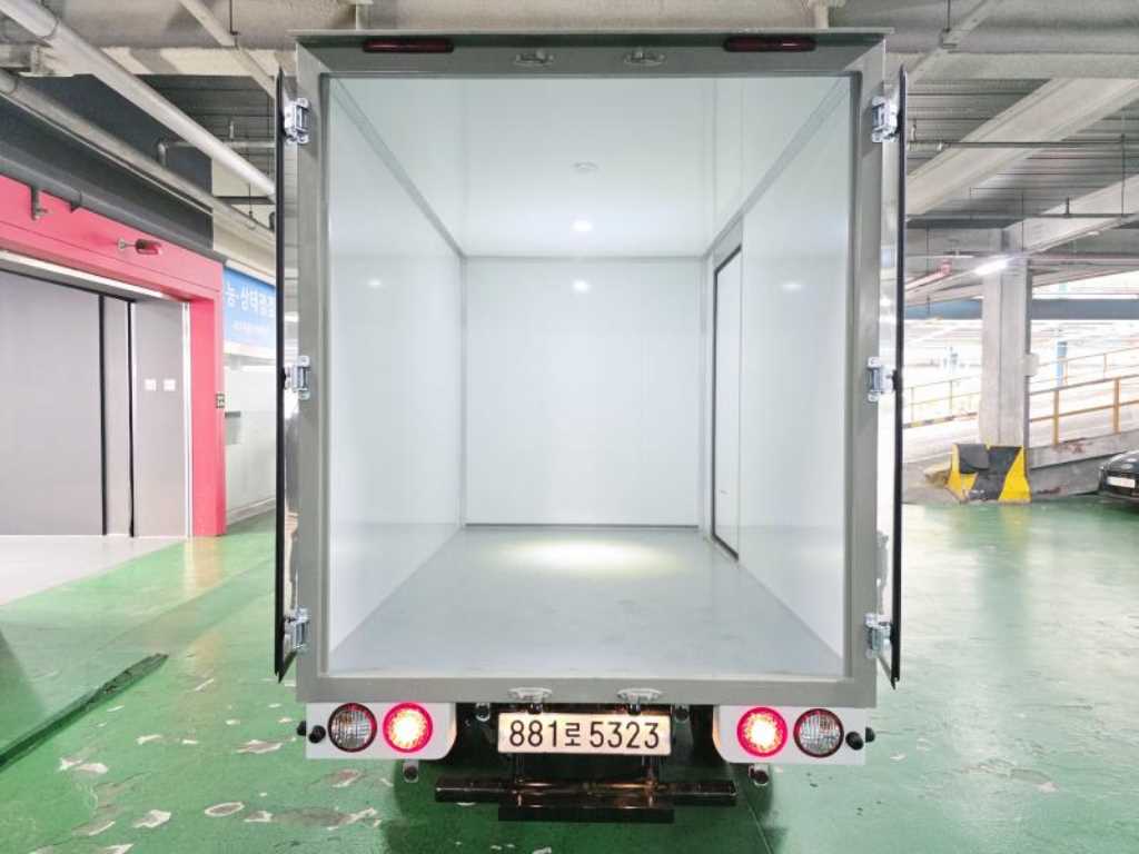 Small Truck Normal Box(High Deck) - Vista 6