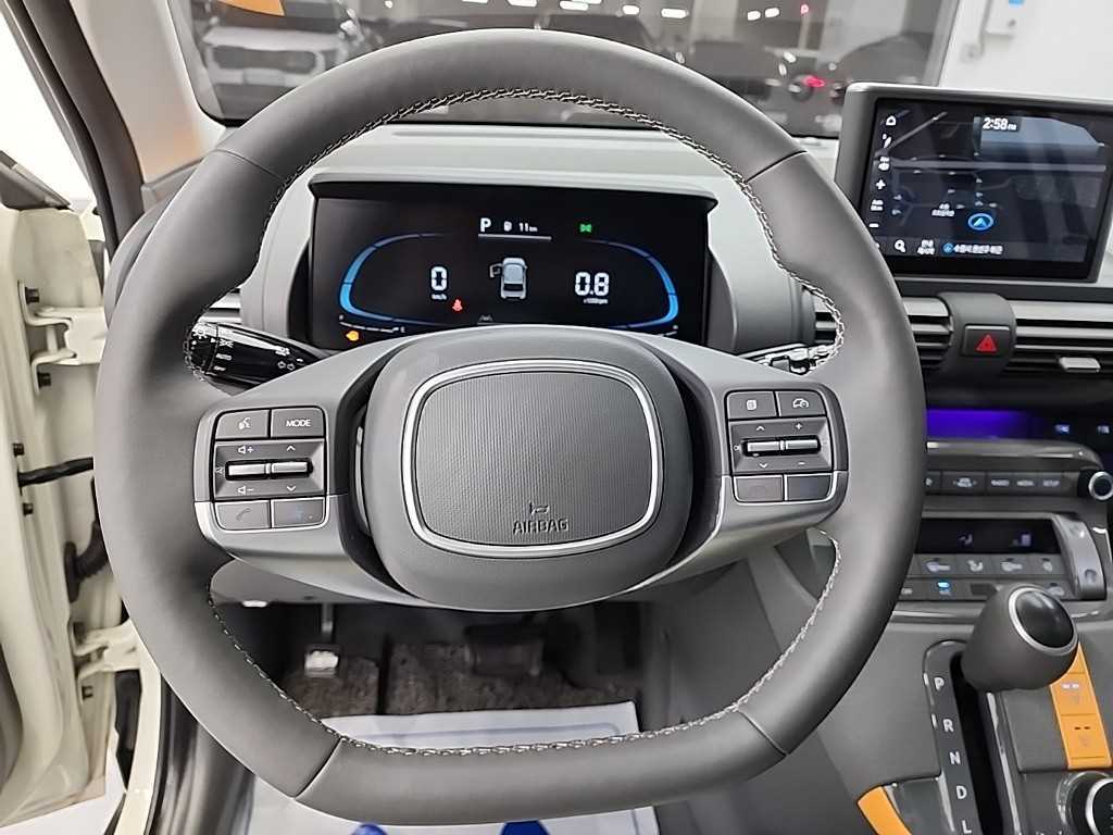 HYUNDAI Casper - Vista 9