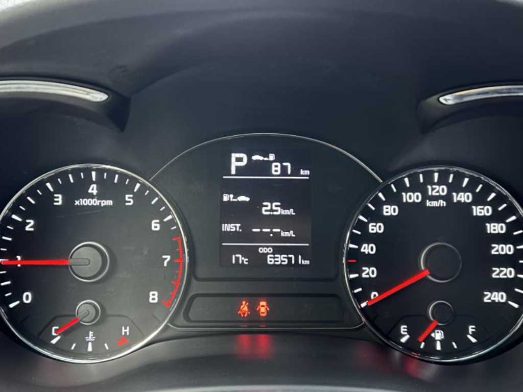 KIA K3 2016 Blanco - Importación desde Corea - HF Imports Iquique - Foto 14