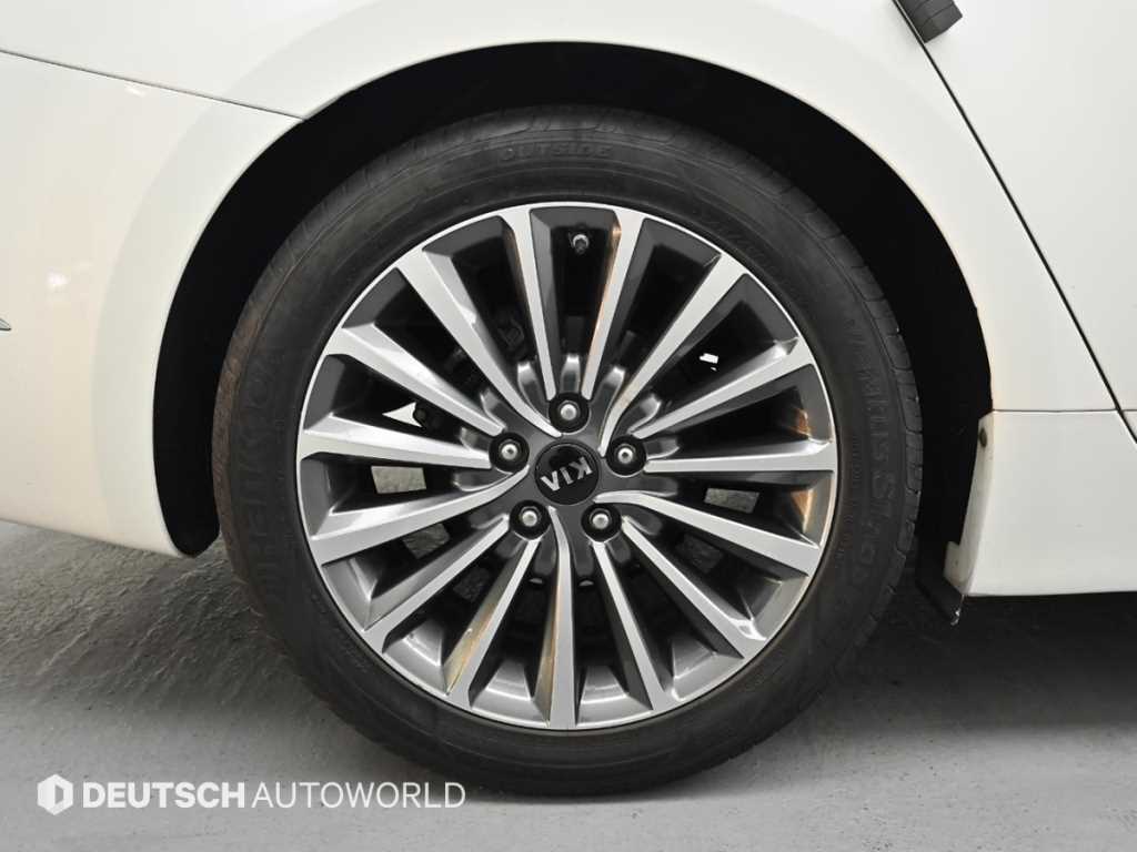 KIA K7 - Vista 5