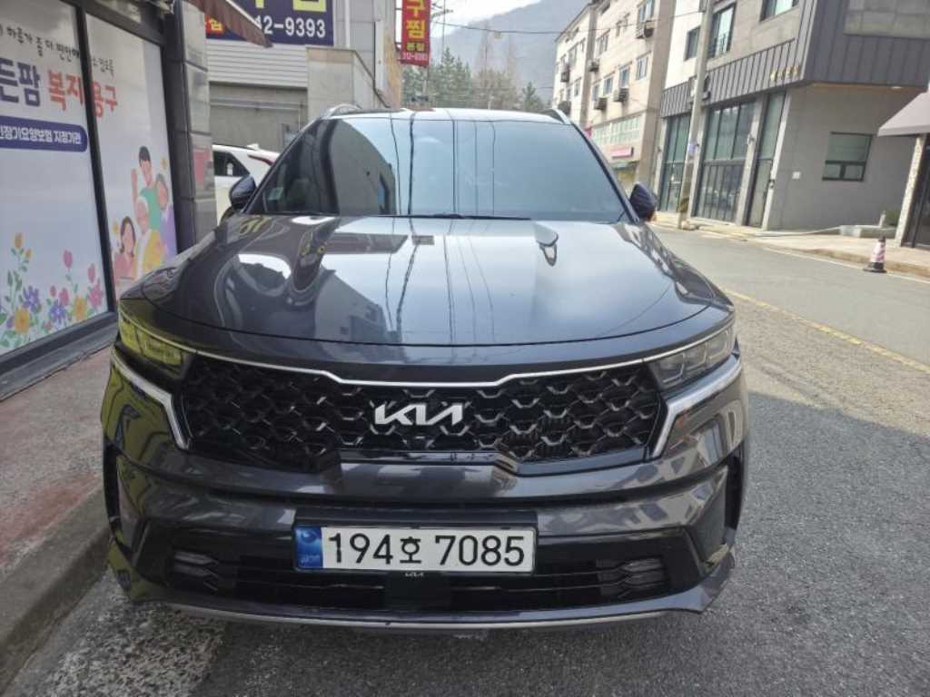 KIA Sorento 2023 Gris - Importación desde Corea - HF Imports Iquique - Foto 1