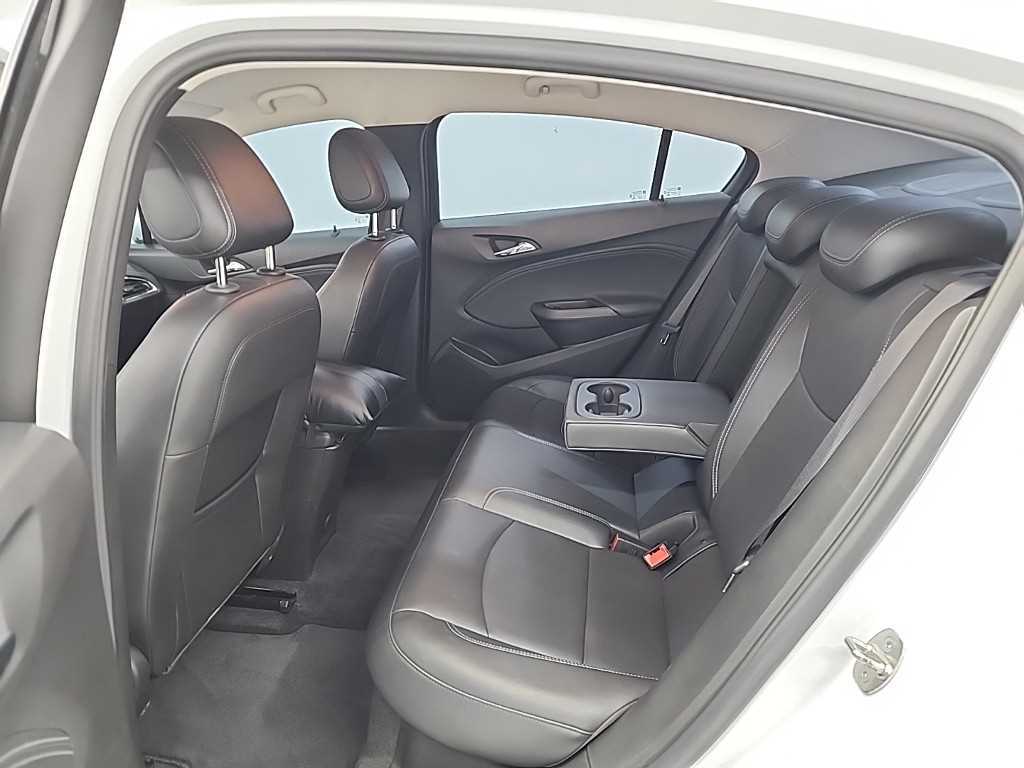 Chevrolet Cruise - Vista 12