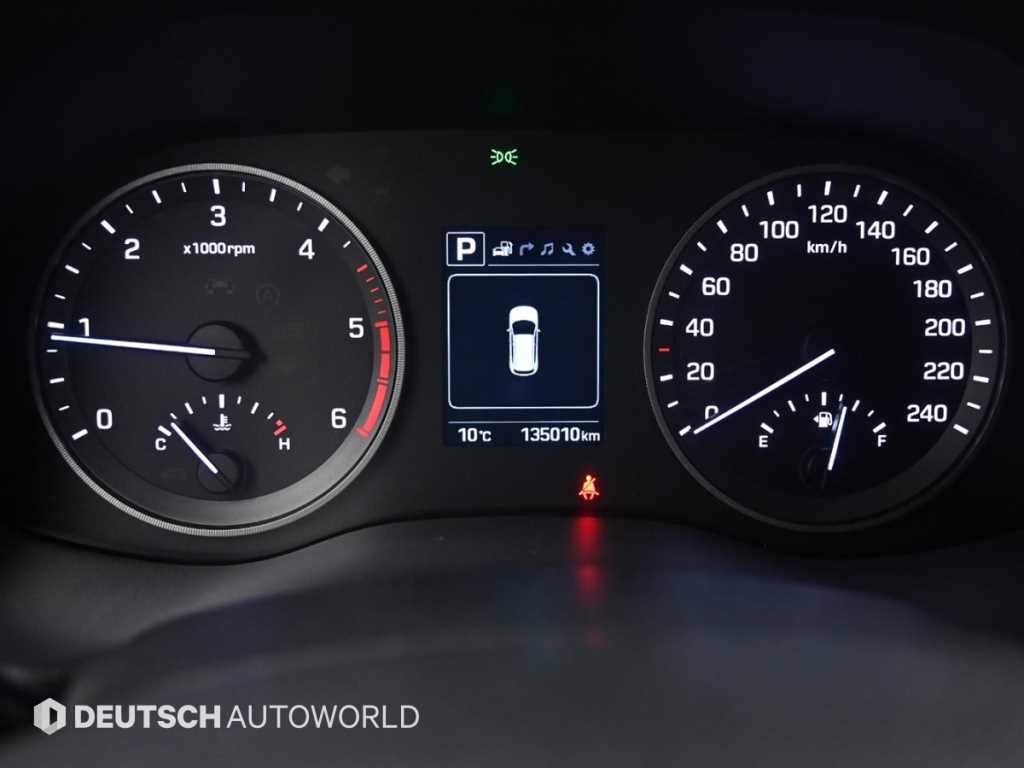 HYUNDAI Tucson - Vista 5