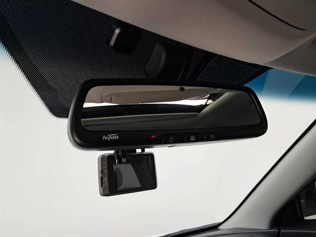 Ssangyong Tivoli 2016 Blanco - Importación desde Corea - HF Imports Iquique - Foto 15