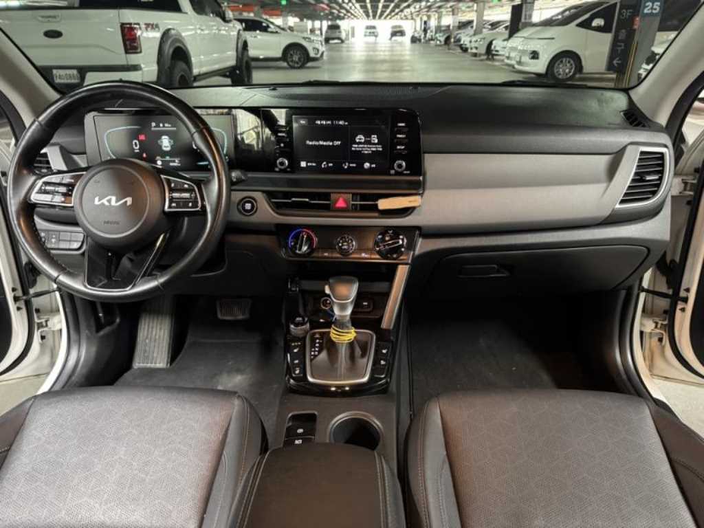 KIA Seltos - Vista 6