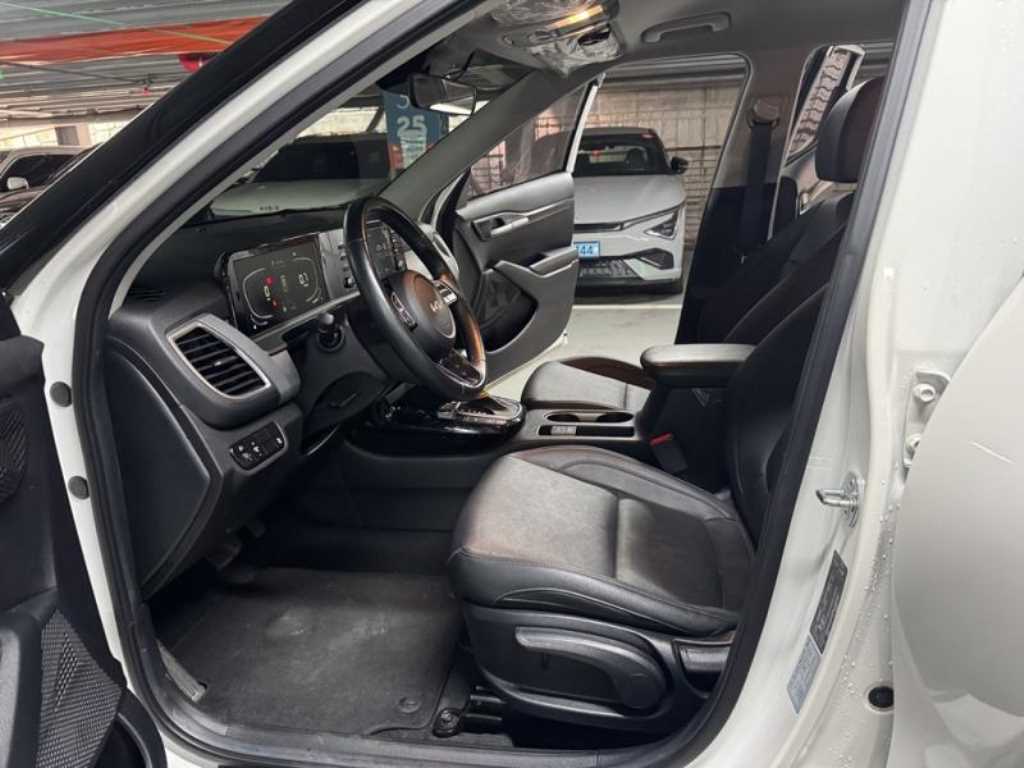 KIA Seltos - Vista 7