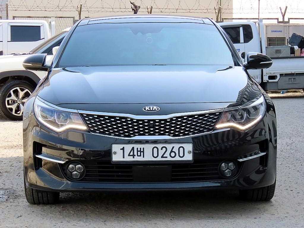 KIA K5 2017 Negro - Importación desde Corea - HF Imports Iquique - Foto 1