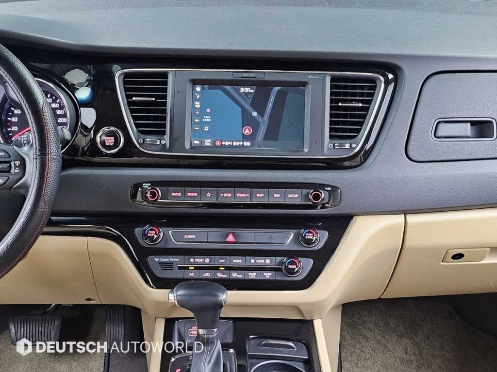 KIA Carnival 2018 - Importación desde Corea - HF Imports Iquique - Foto 14