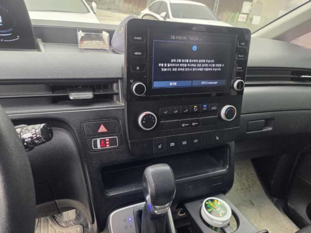 HYUNDAI Staria - Vista 6