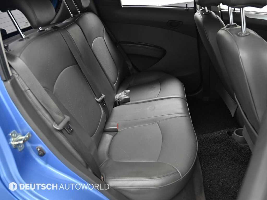 Chevrolet Spark - Vista 12