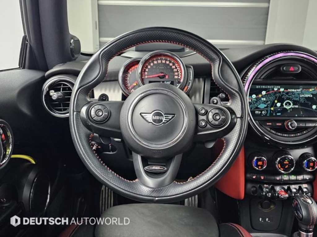 Mini Cooper 2019 Negro - Importación desde Corea - HF Imports Iquique - Foto 13