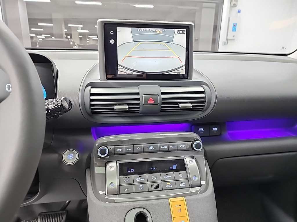 HYUNDAI Casper - Vista 10