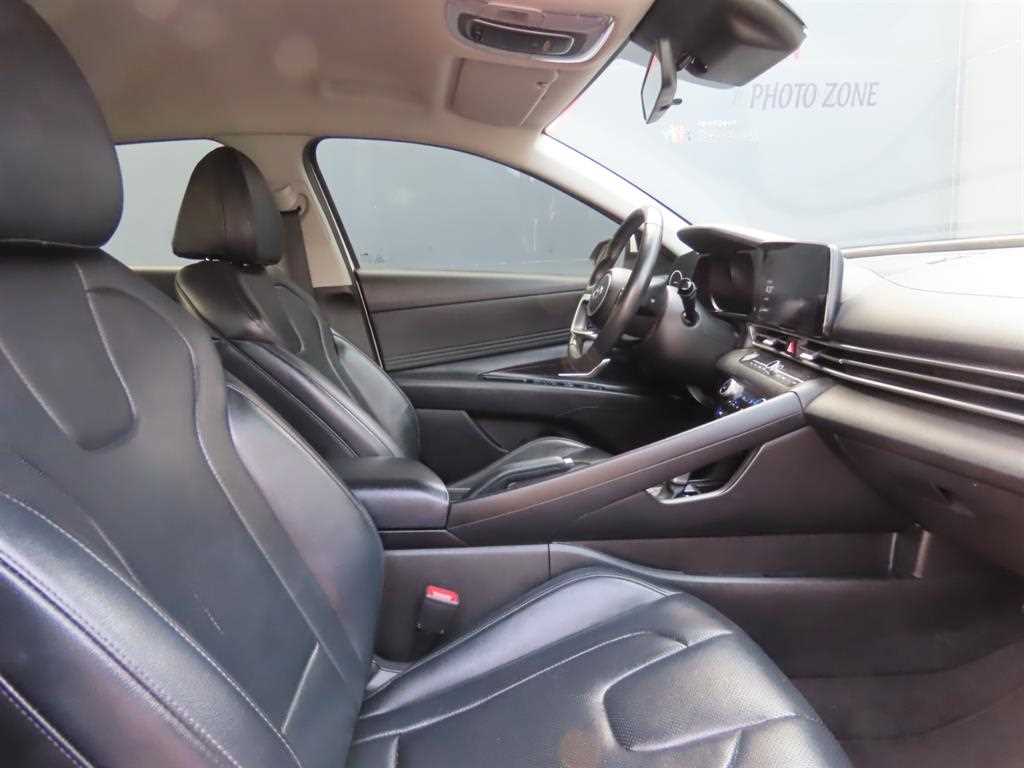 HYUNDAI Avante - Vista 6