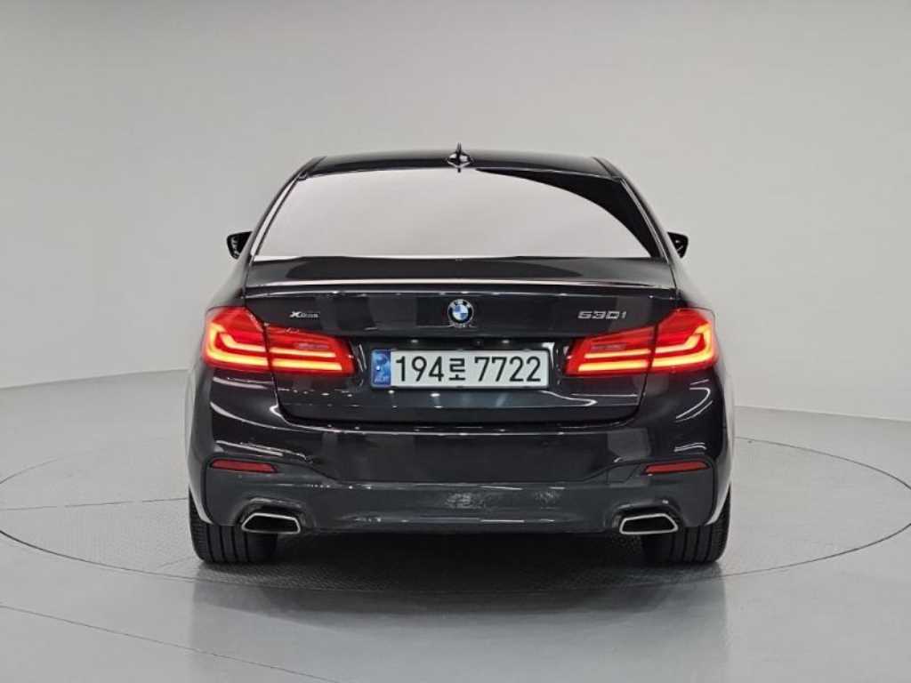 BMW 5 Series - Vista 3