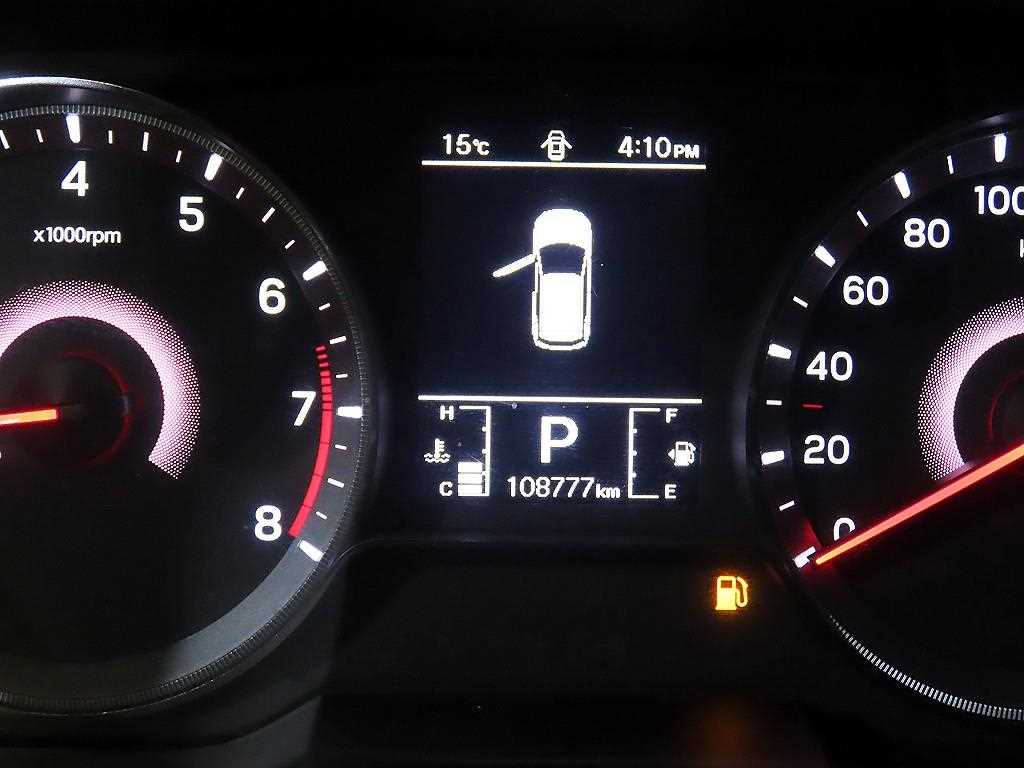 Ssangyong Tivoli - Vista 9