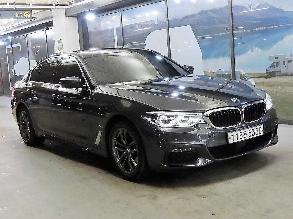 BMW 5 Series 2020 Gris - Importación desde Corea - HF Imports Iquique - Foto 1