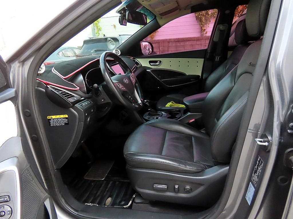 HYUNDAI Santa Fe - Vista 5