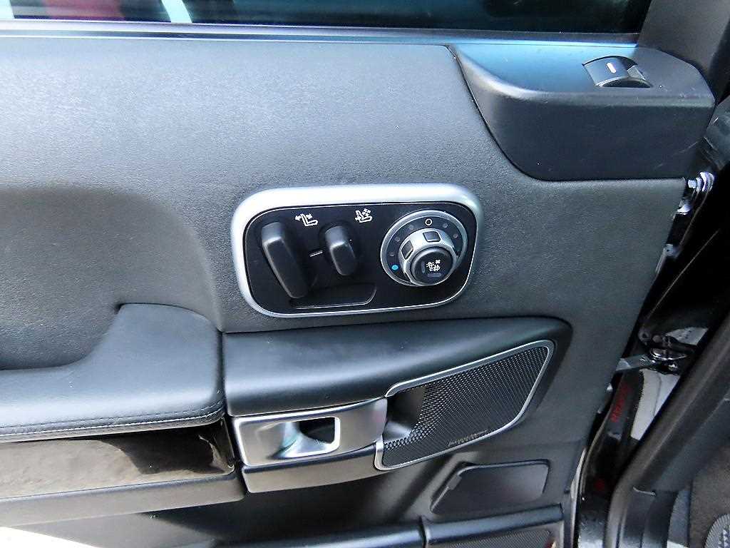 Land Rover Range Rover 2010 Negro - Importación desde Corea - HF Imports Iquique - Foto 15